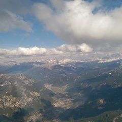 Flugwegposition um 13:48:42: Aufgenommen in der Nähe von 38033 Cavalese, Trentino, Italien in 2825 Meter
